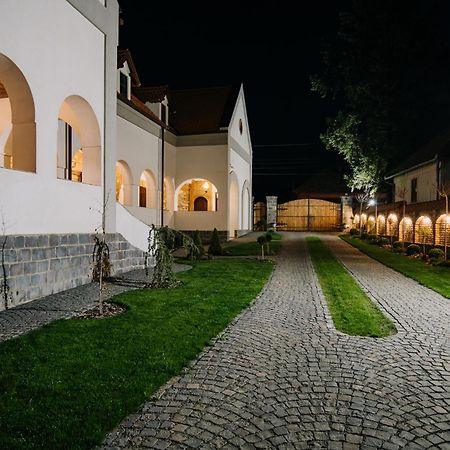 Molnos Kuria Pension Corund  Εξωτερικό φωτογραφία