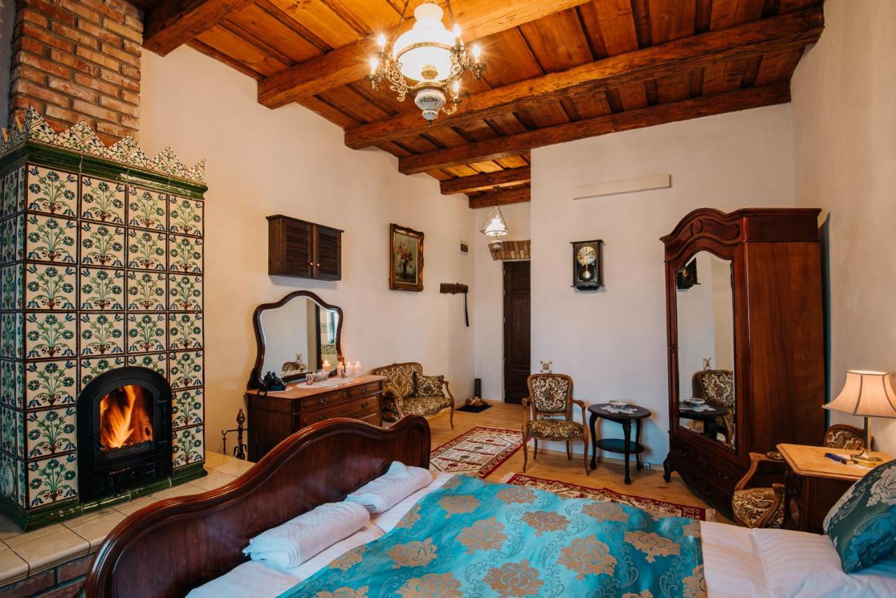 Molnos Kuria Pension Corund  Εξωτερικό φωτογραφία