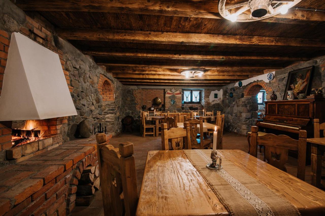 Molnos Kuria Pension Corund  Εξωτερικό φωτογραφία